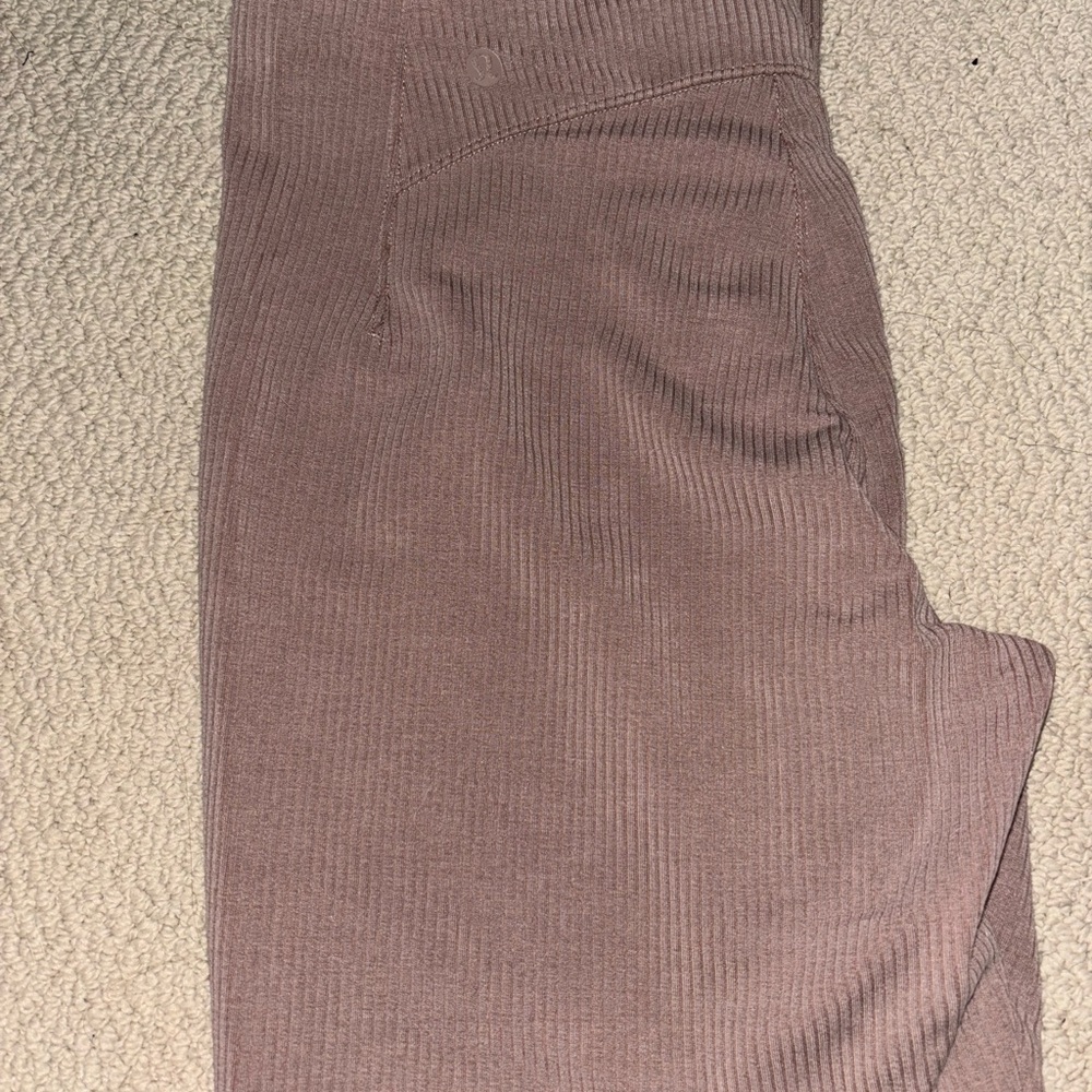lululemon athletica Ribbed Leggings in Mauve